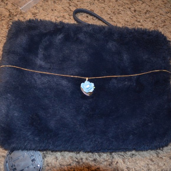 Vintage Unknown Necklace Pendant Ceramic Rose on Metal Heart Shaped Tray Chain - Picture 5 of 5